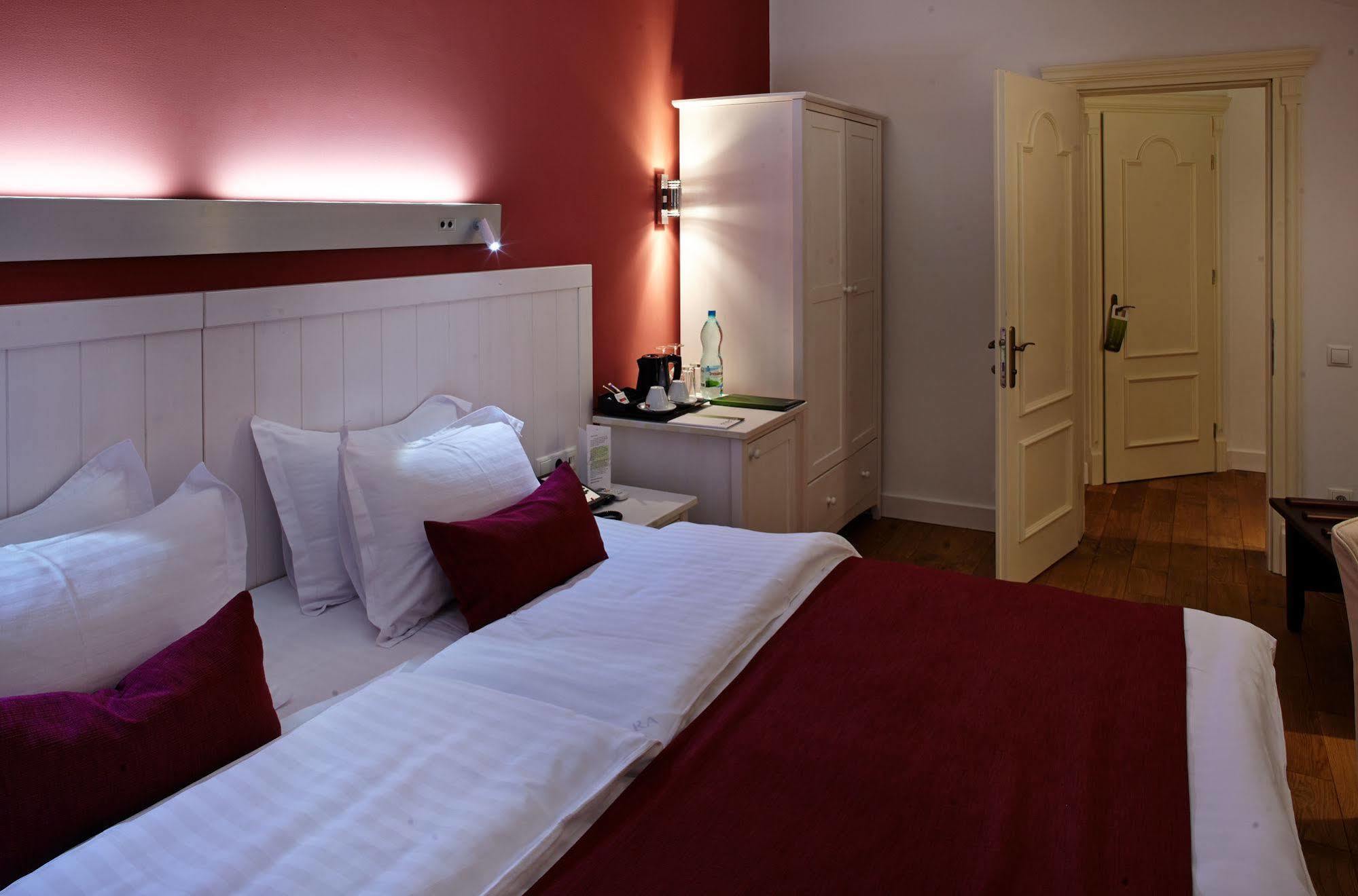 Rudolfo Hotel Lviv Kültér fotó