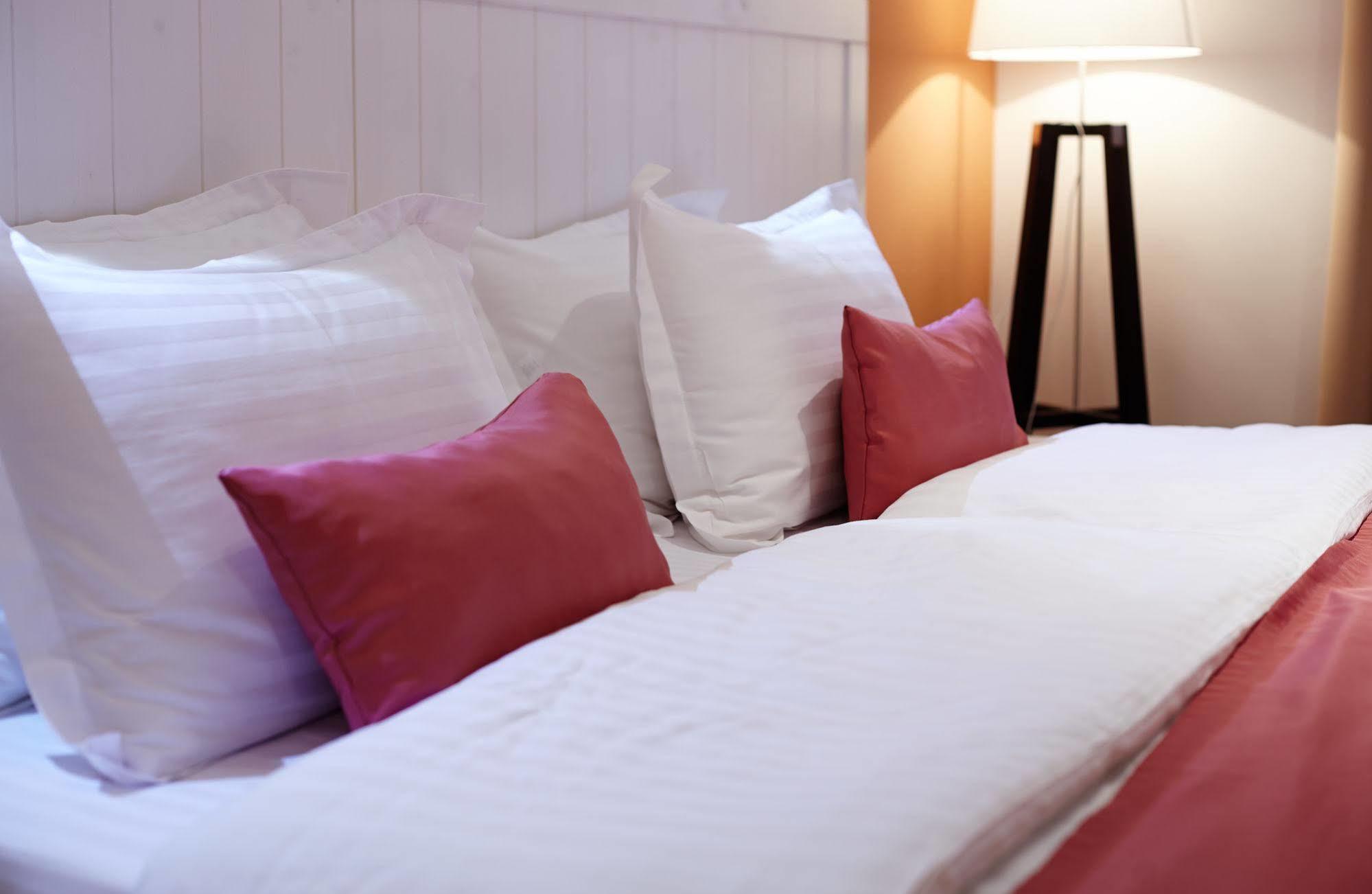 Rudolfo Hotel Lviv Kültér fotó